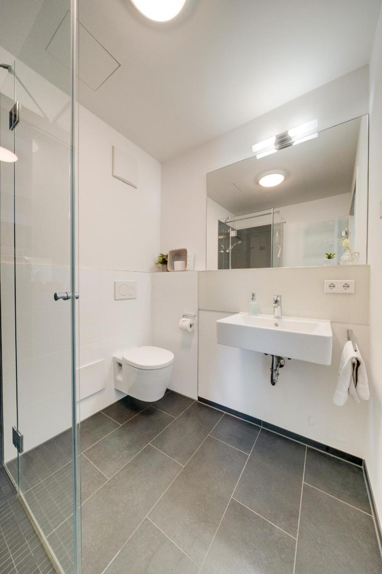 ☆Design Apartment Zentral☆200M Vom Marktplatz☆Ruhige Altstadtlage☆ Reutlingen Dış mekan fotoğraf